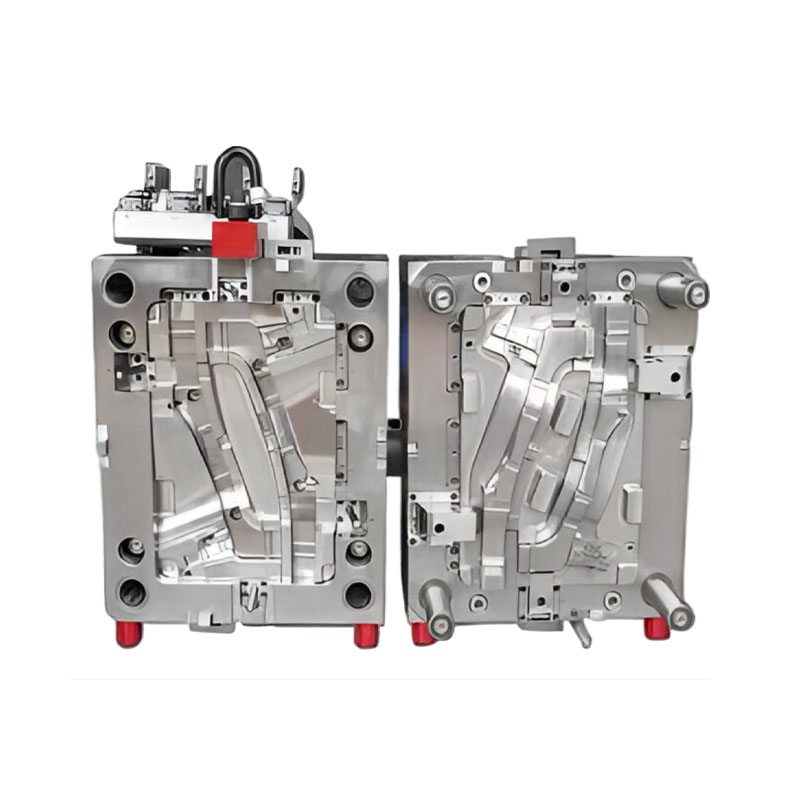 How can mold flow analysis be used to optimize the gating system design and reduce defects during the processing of various plastic molds?